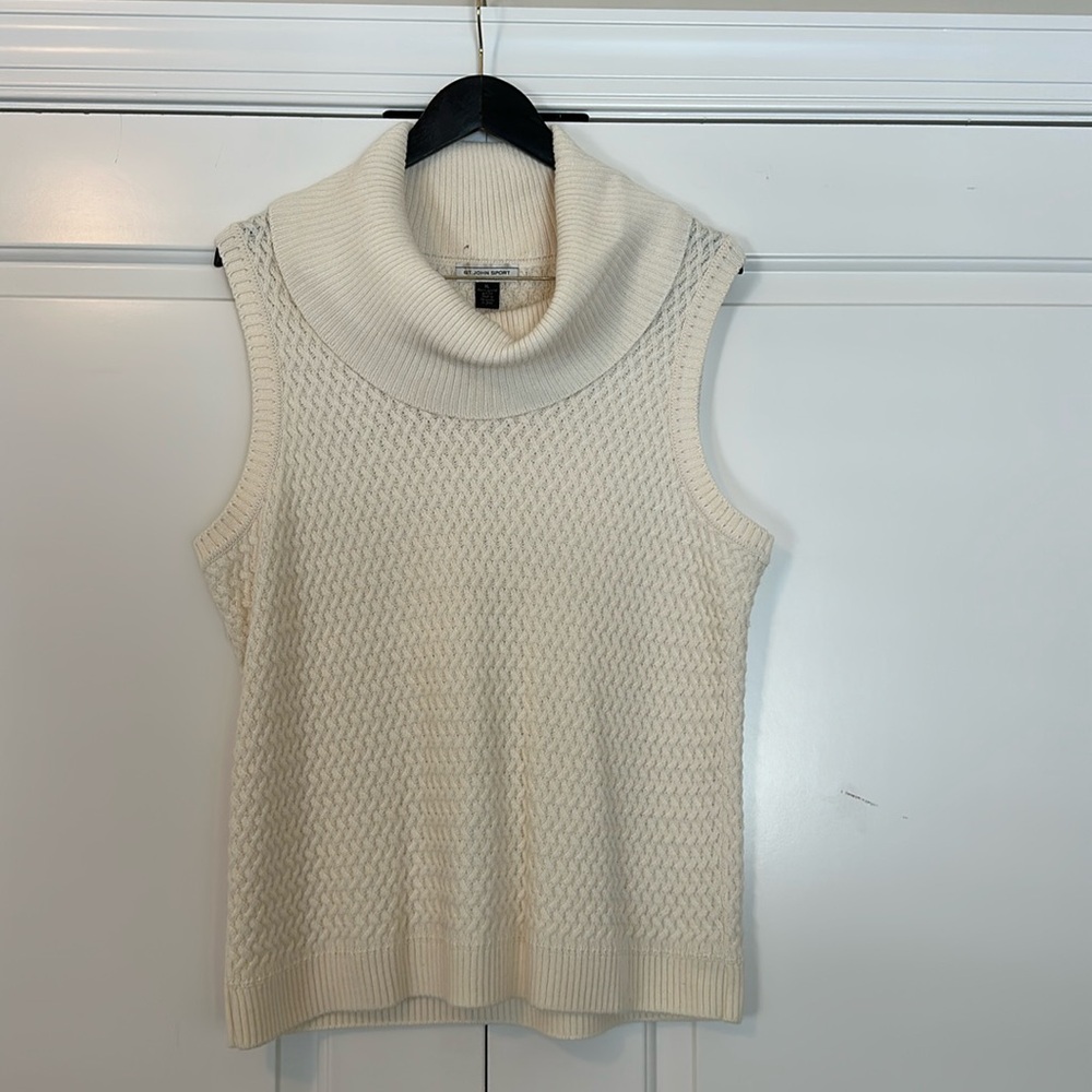 St. John Sport Sweater